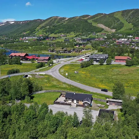 Cozy With Perfect Location In Geilo